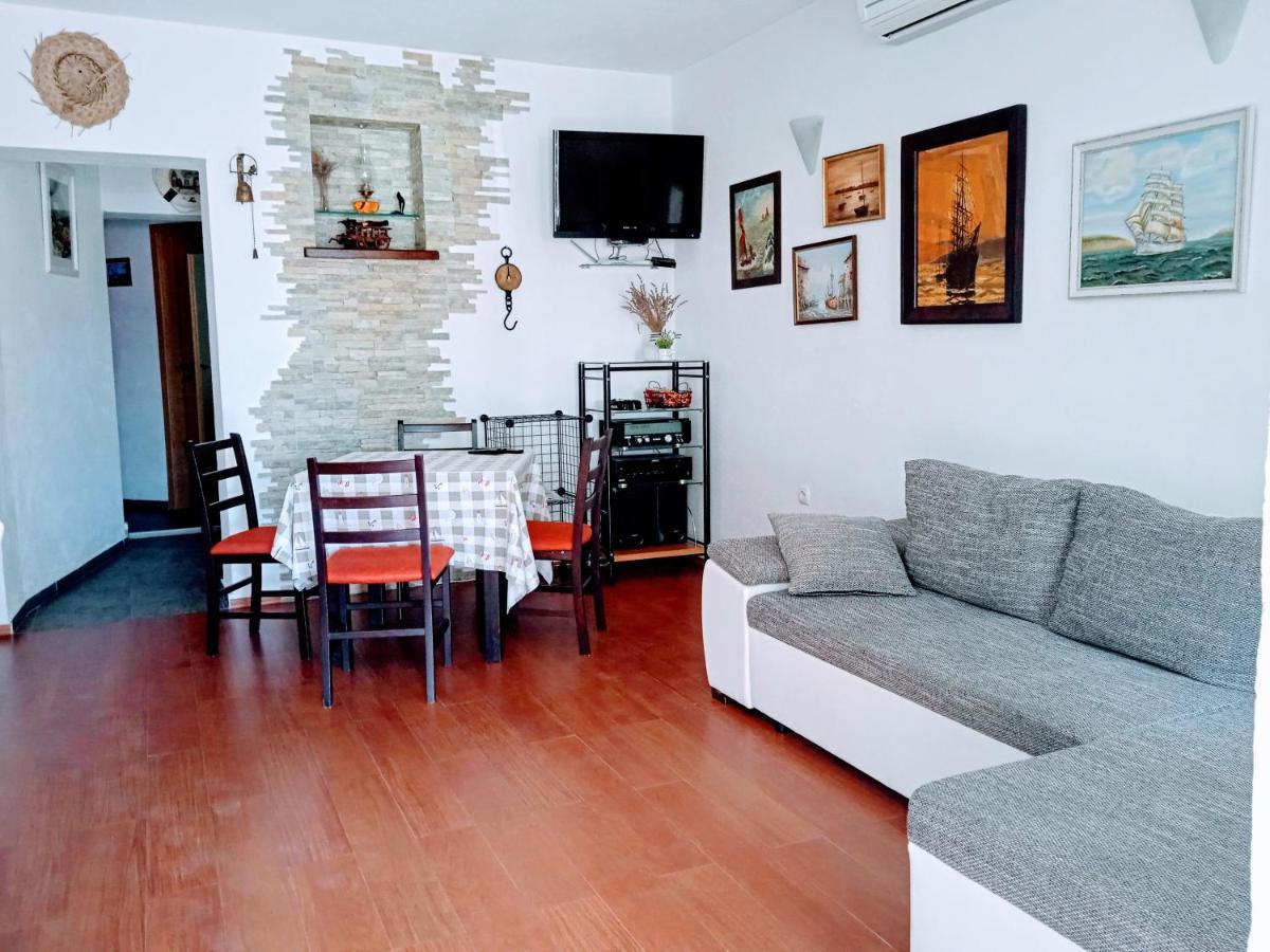 Harbour-Side Apartment With Beautiful Terrace Podgora Ngoại thất bức ảnh